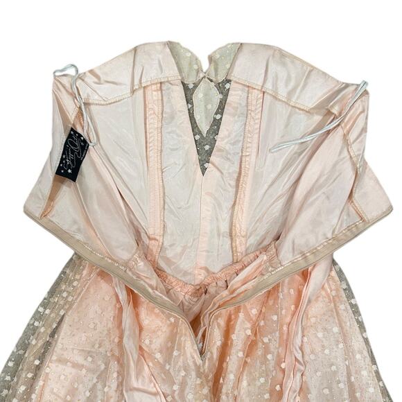 Vintage Steppin’ Out Satin & Lace Strapless Party Dress - Picture 8 of 9
